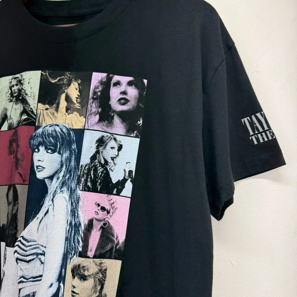 Taylor Swift size Large The Eras Tour Official Merch Black Concert T-shirt
